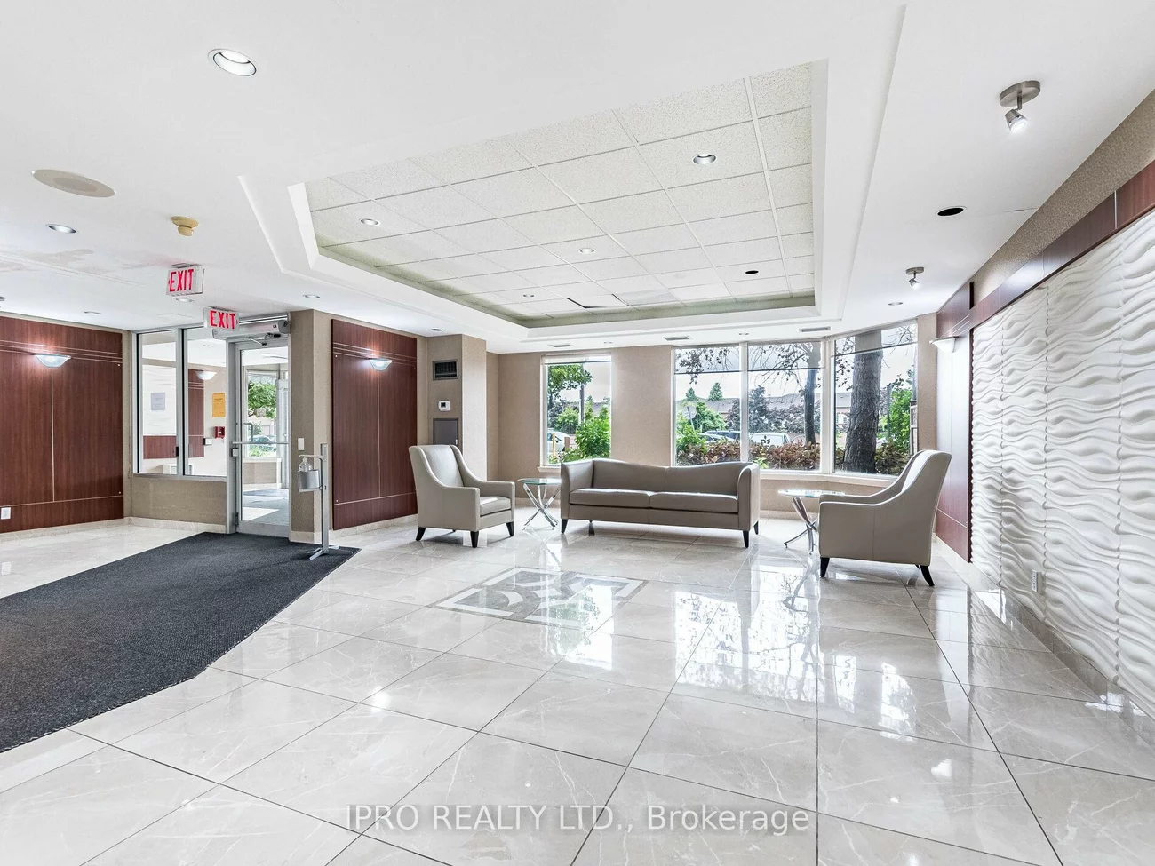 135, Hillcrest, Cooksville, Mississauga
