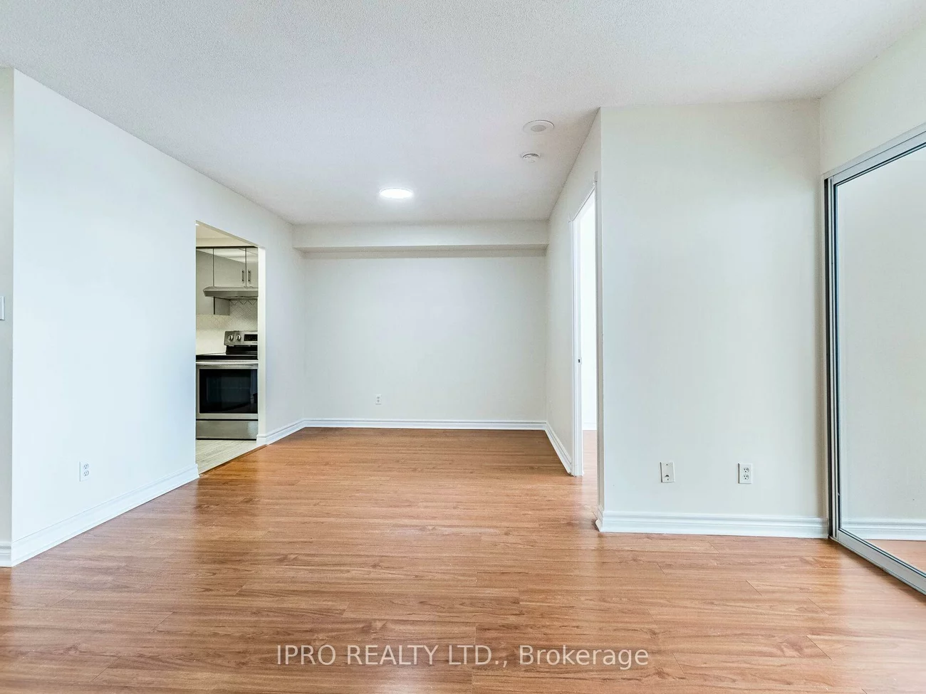 135, Hillcrest, Cooksville, Mississauga