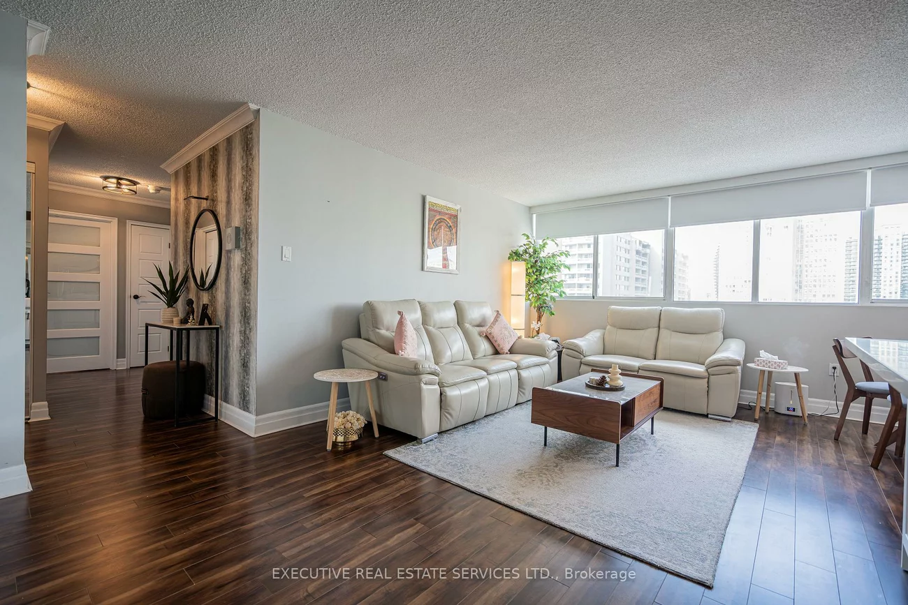 3590, Kaneff, Mississauga Valleys, Mississauga