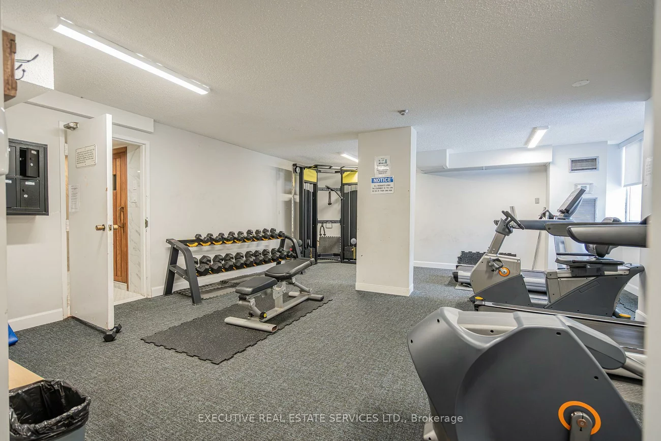 3590, Kaneff, Mississauga Valleys, Mississauga
