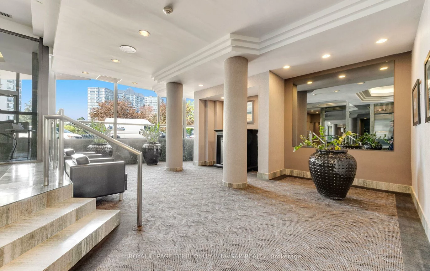 4450, Tucana, Hurontario, Mississauga