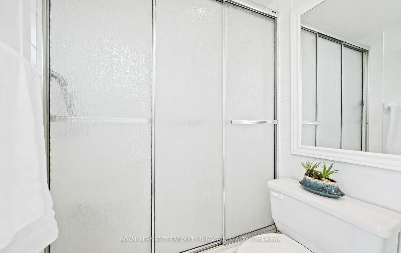 4450, Tucana, Hurontario, Mississauga