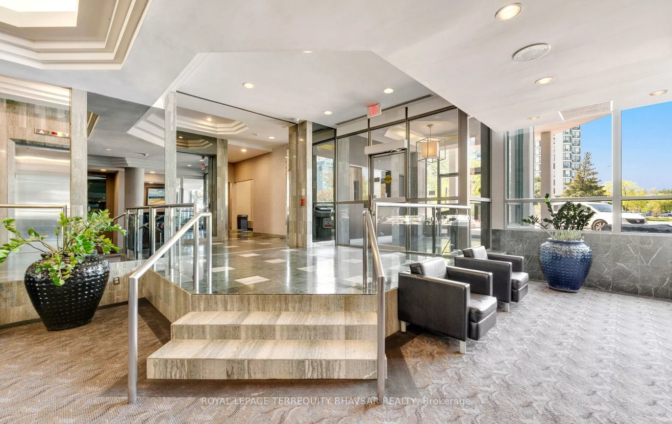 4450, Tucana, Hurontario, Mississauga