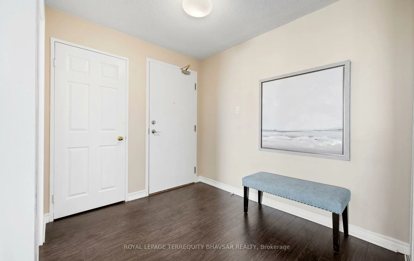 4450, Tucana, Hurontario, Mississauga