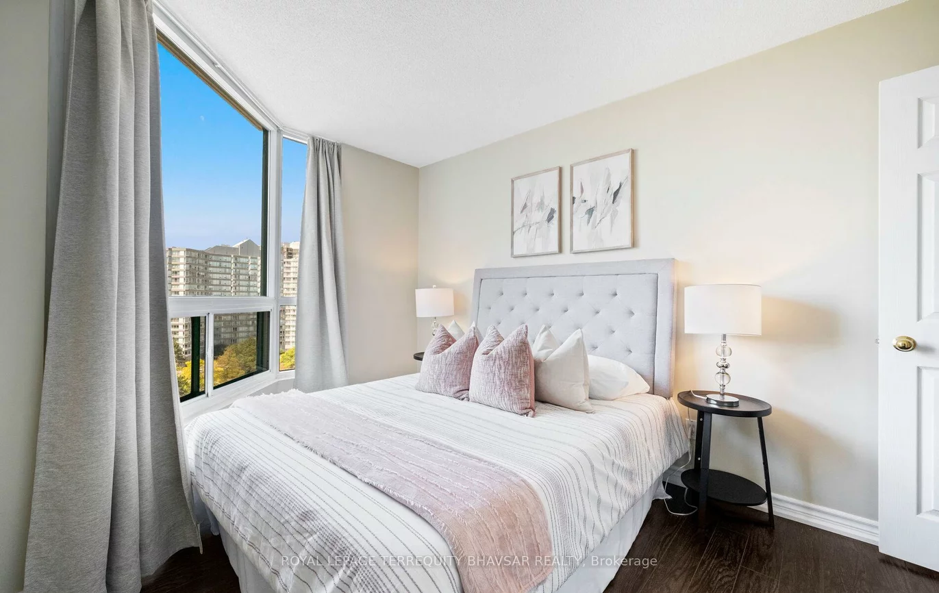 4450, Tucana, Hurontario, Mississauga