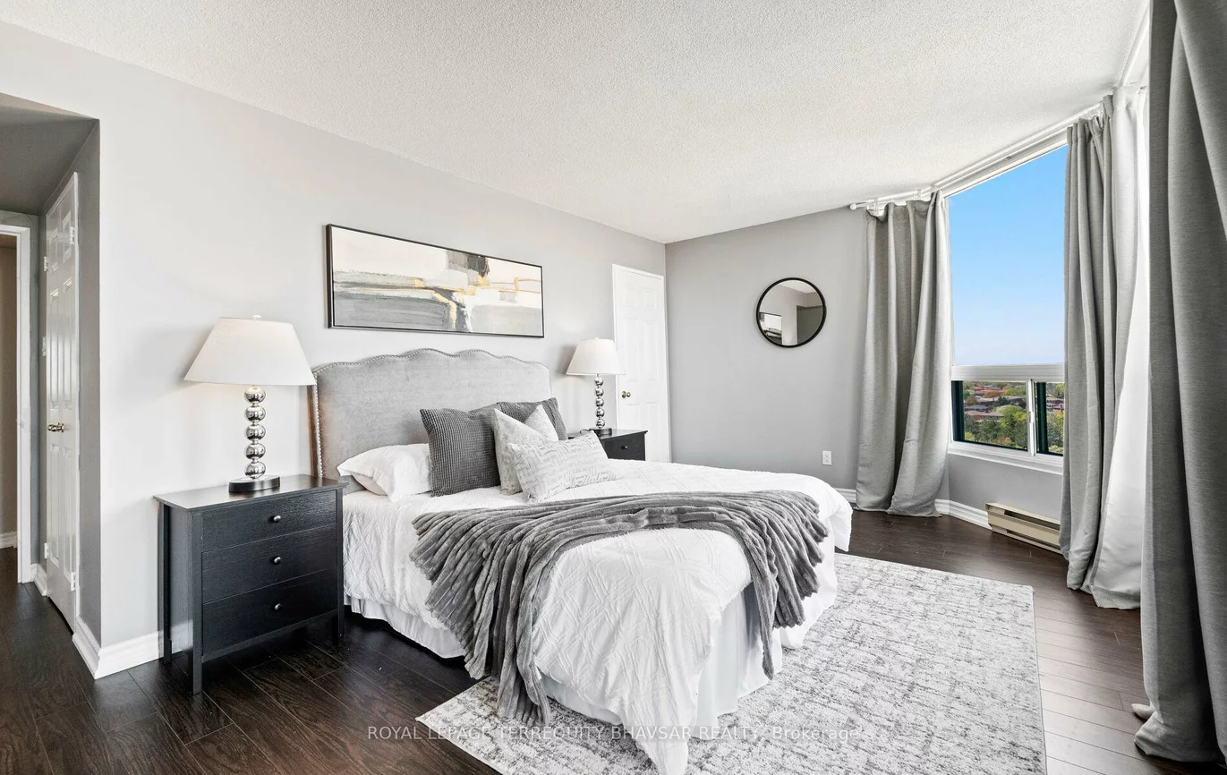 4450, Tucana, Hurontario, Mississauga