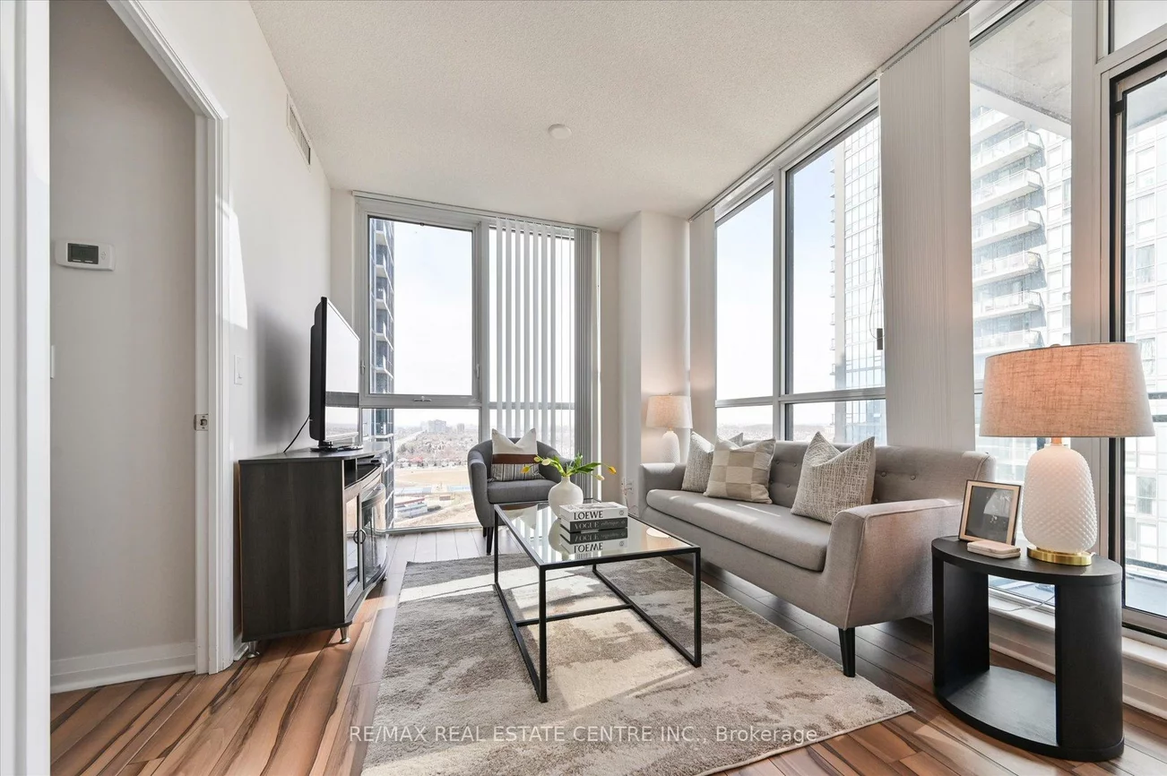 55, Eglinton, Hurontario, Mississauga