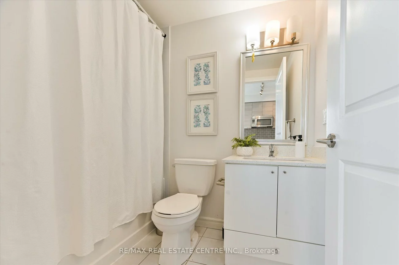 55, Eglinton, Hurontario, Mississauga