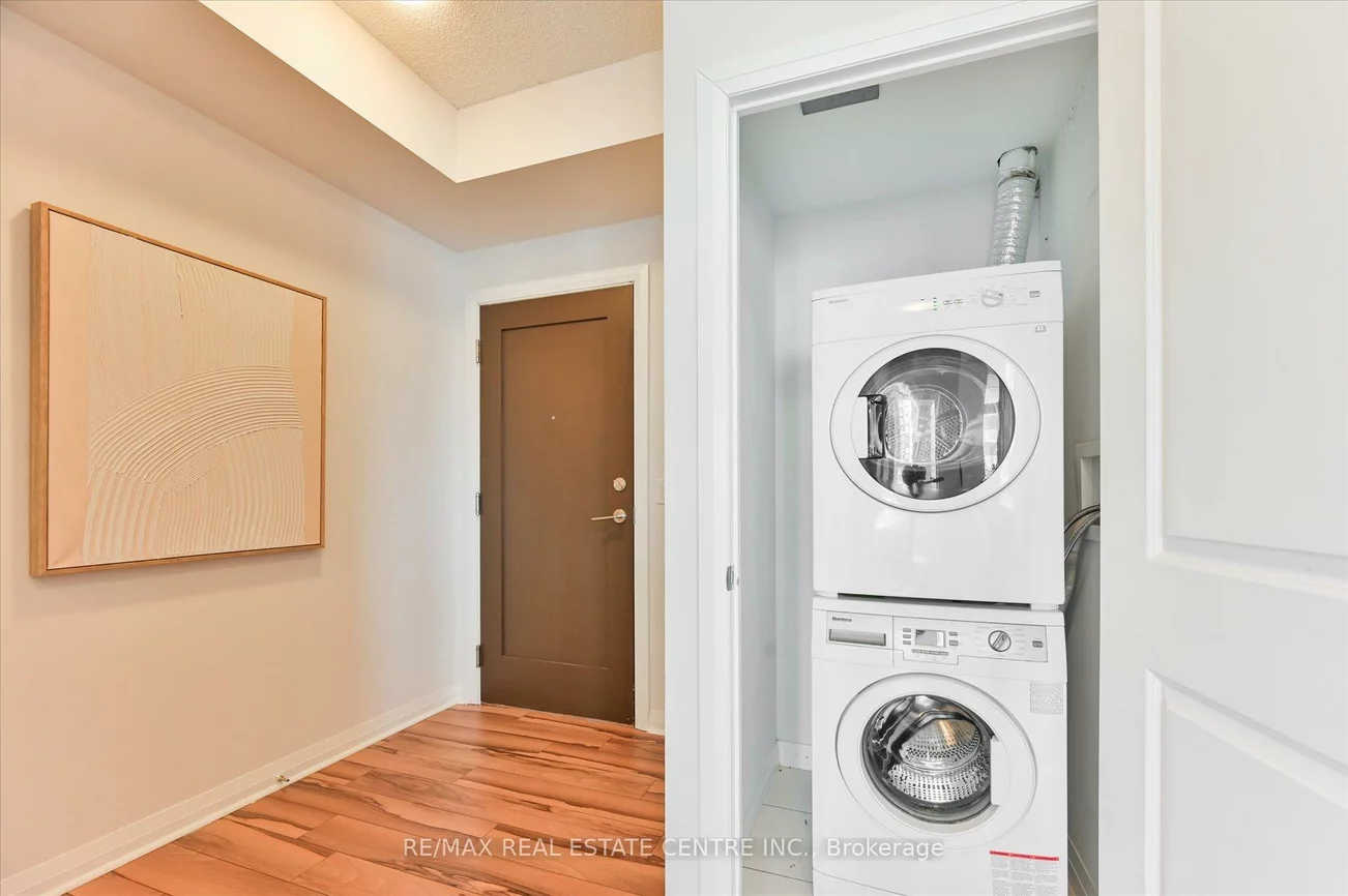 55, Eglinton, Hurontario, Mississauga