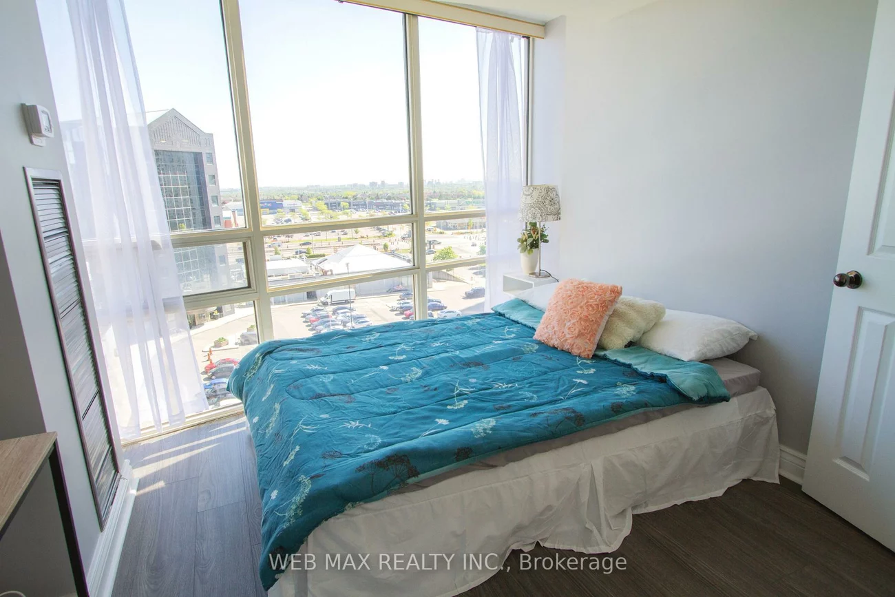 50, Eglinton, Hurontario, Mississauga