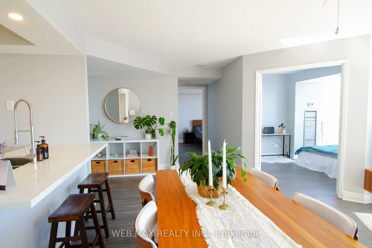 50, Eglinton, Hurontario, Mississauga
