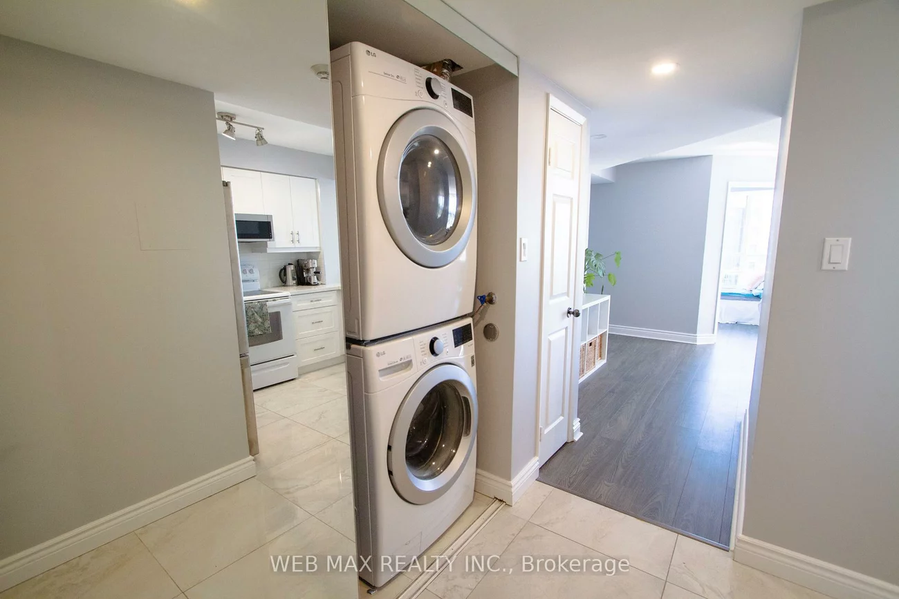 50, Eglinton, Hurontario, Mississauga