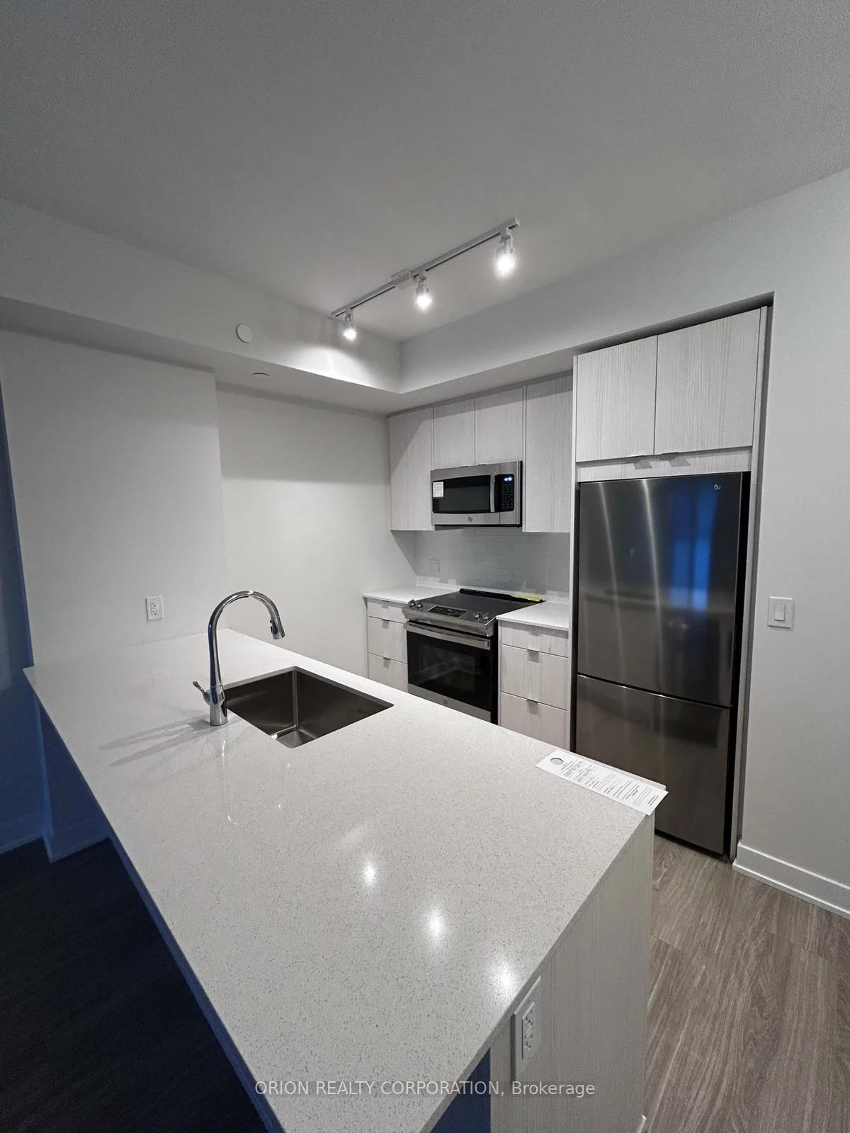 4130, Parkside Village, City Centre, Mississauga
