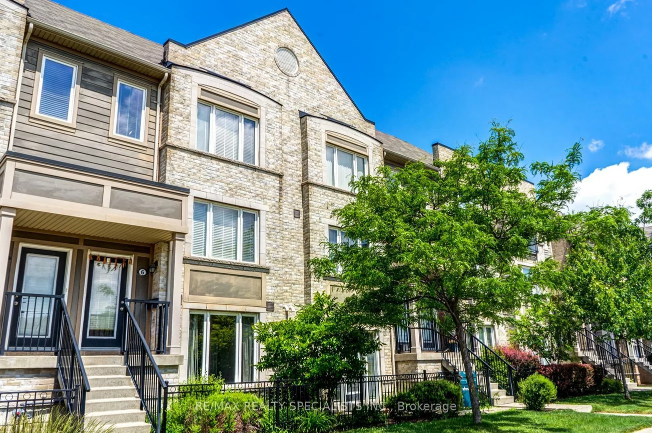 2915, Hazelton, Central Erin Mills, Mississauga