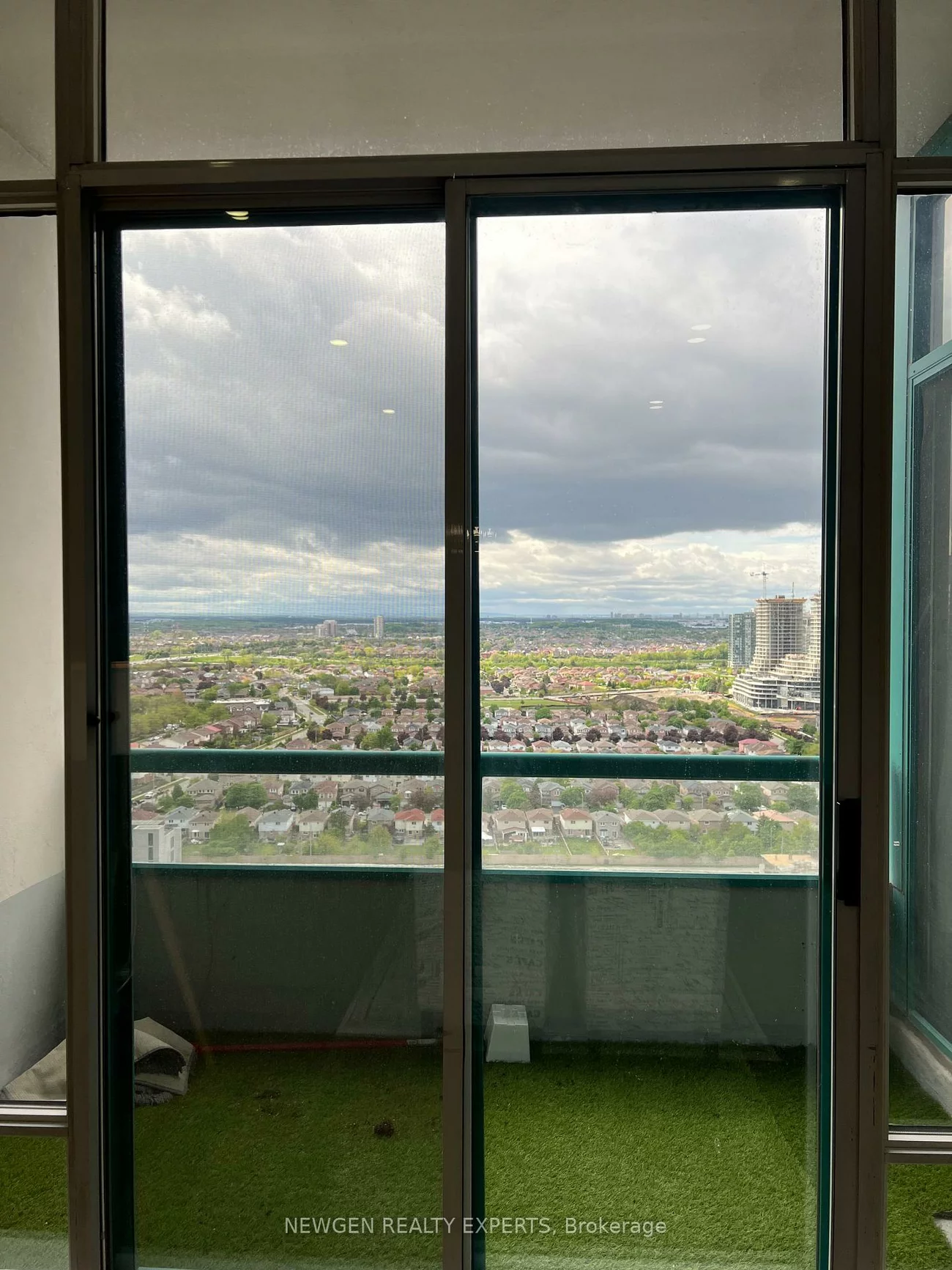 550, Webb, City Centre, Mississauga