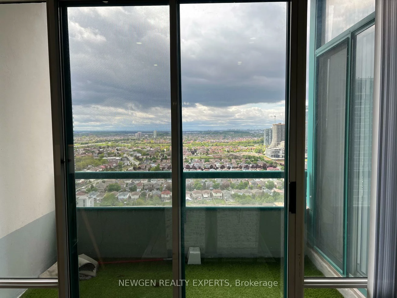 550, Webb, City Centre, Mississauga