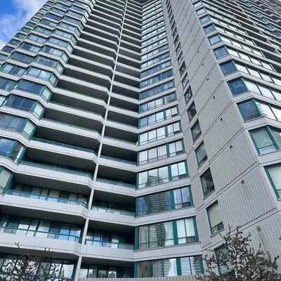 550, Webb, City Centre, Mississauga