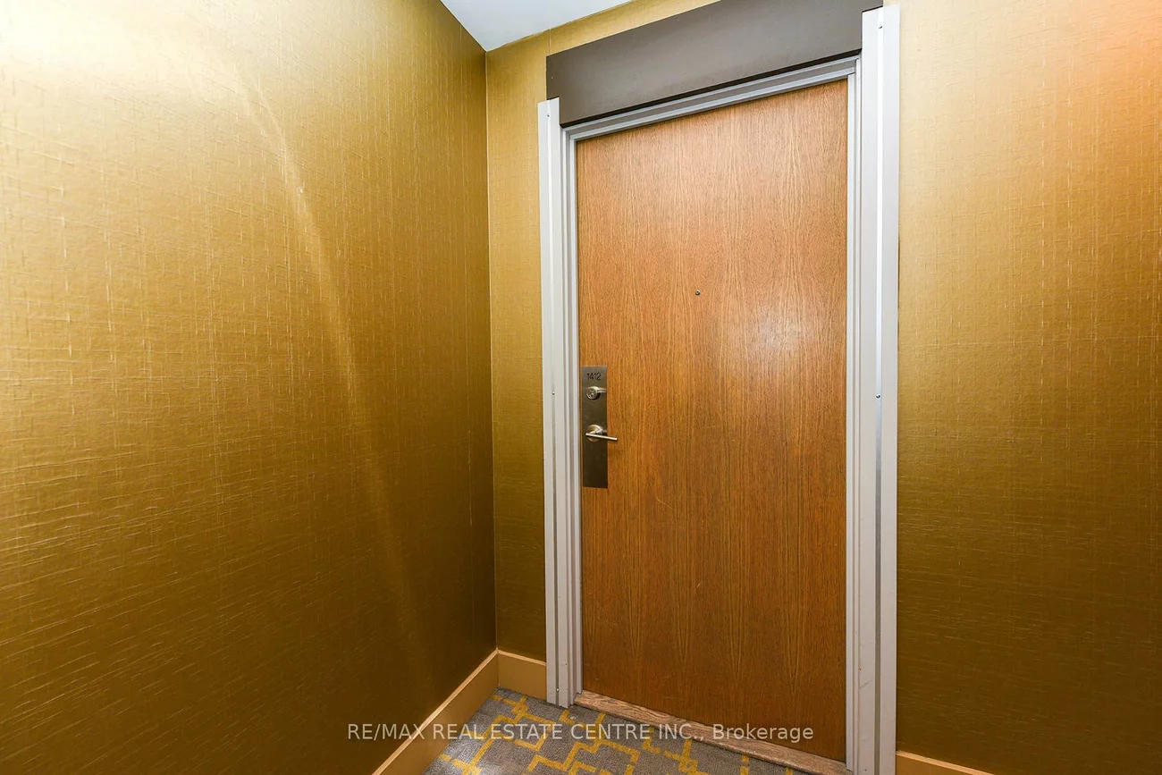 3985, Grand Park, City Centre, Mississauga