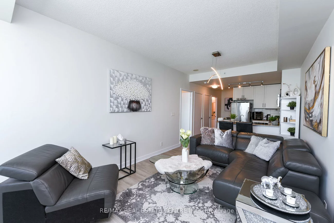 3985, Grand Park, City Centre, Mississauga