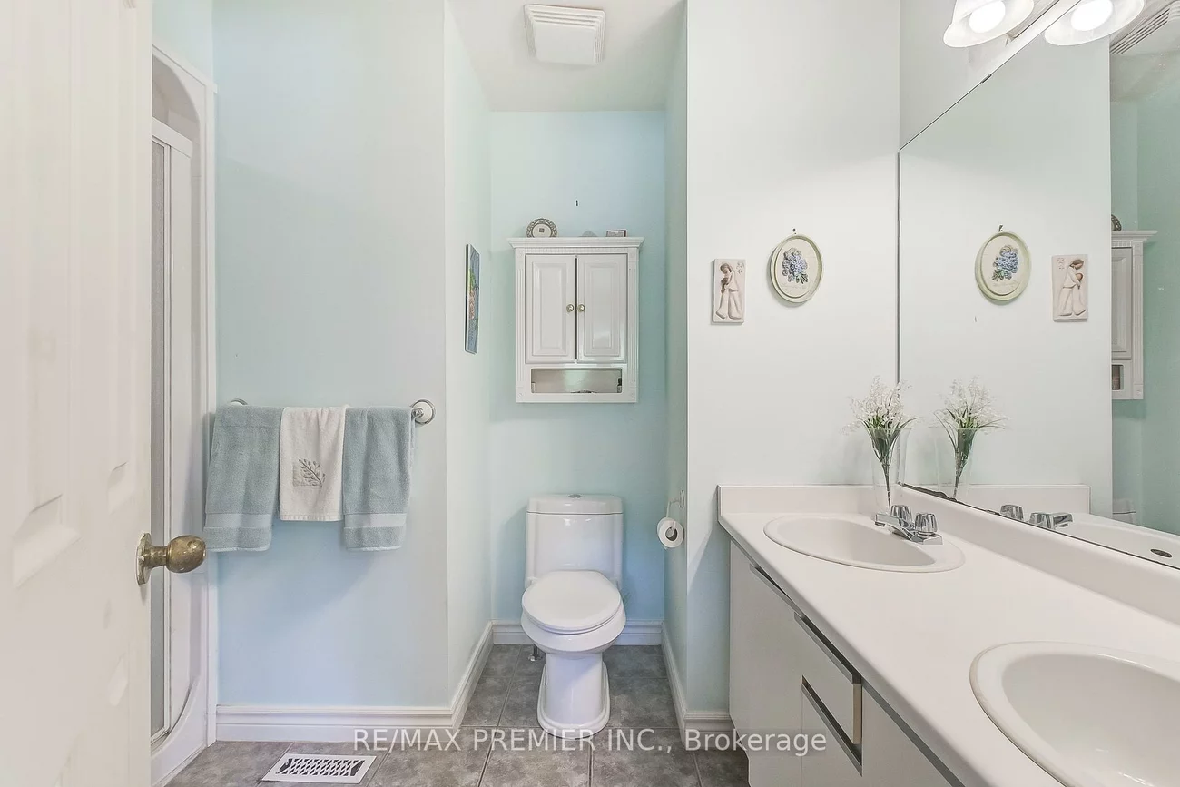 3600, Colonial, Erin Mills, Mississauga