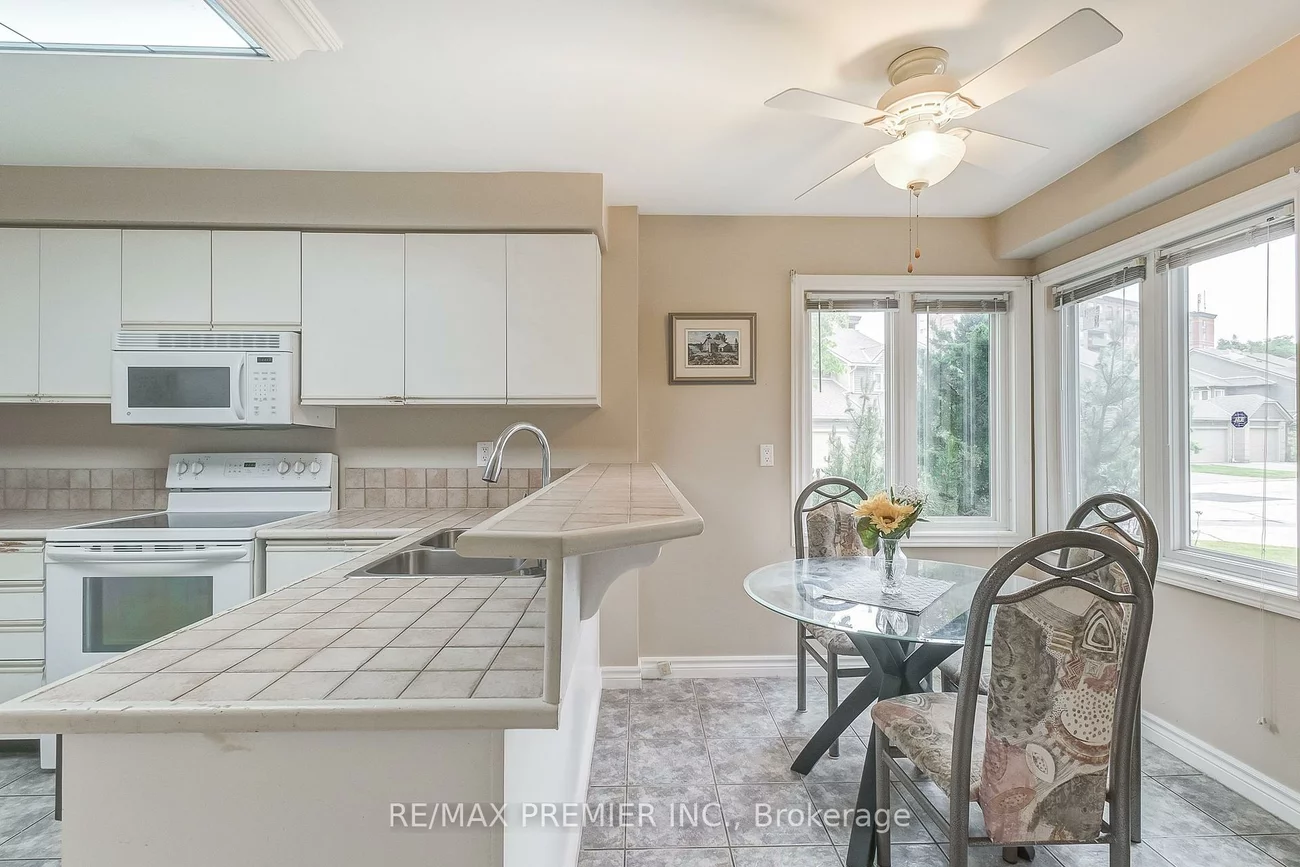 3600, Colonial, Erin Mills, Mississauga