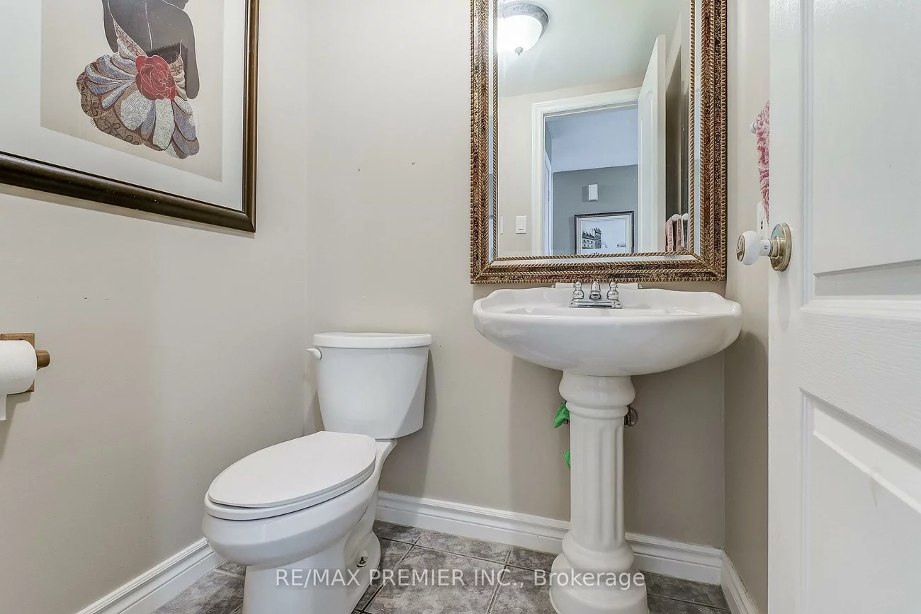 3600, Colonial, Erin Mills, Mississauga
