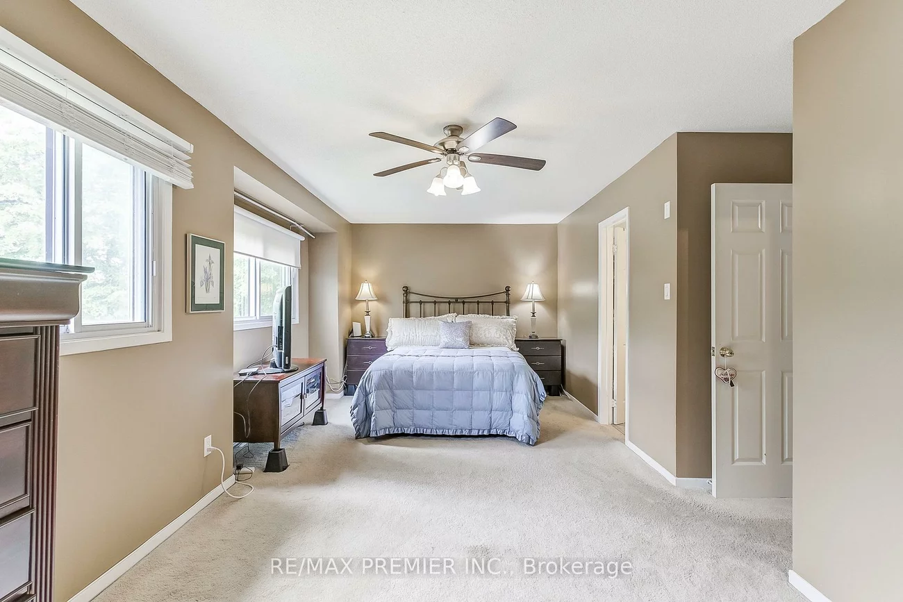 3600, Colonial, Erin Mills, Mississauga