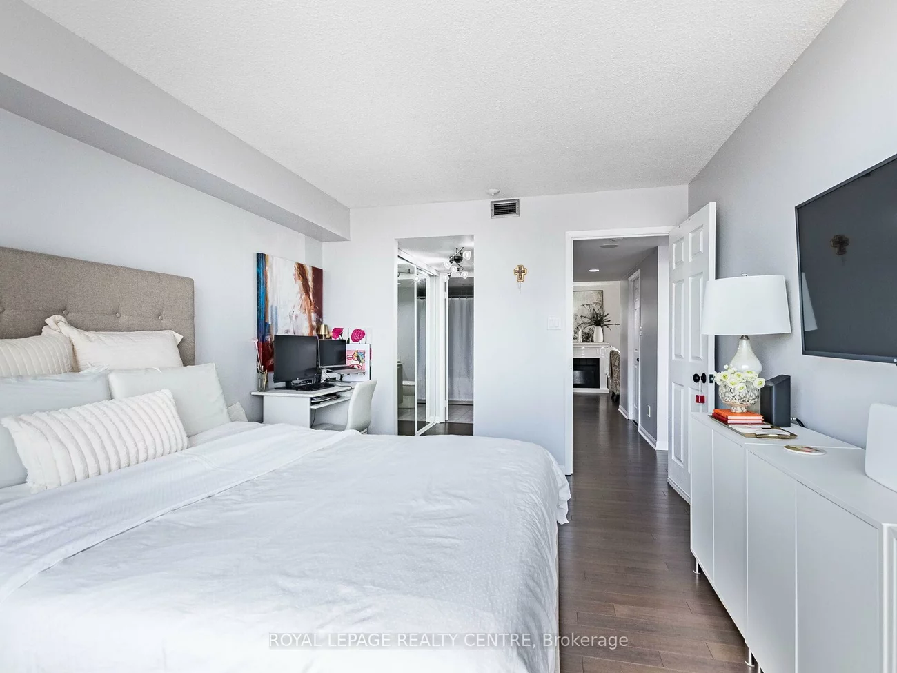 50, Eglinton, Hurontario, Mississauga