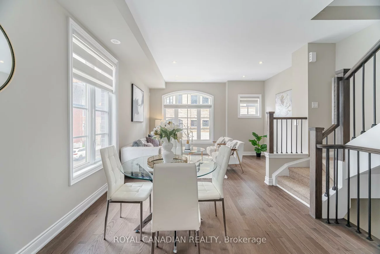 50, Lunar, Streetsville, Mississauga