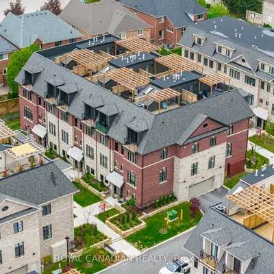 50, Lunar, Streetsville, Mississauga