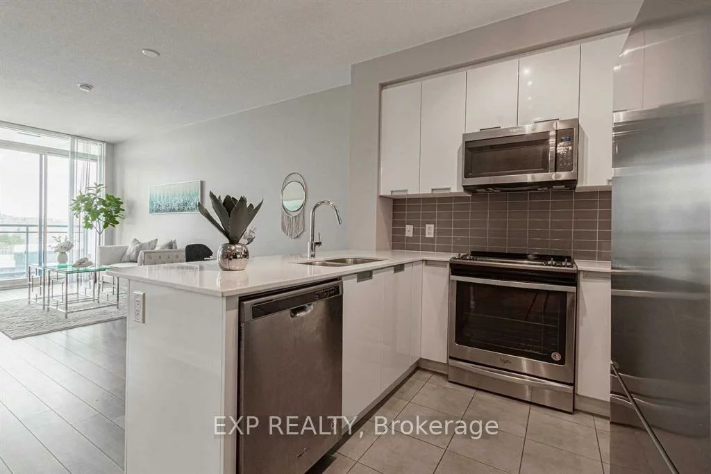 5033, FOUR SPRINGS, Hurontario, Mississauga