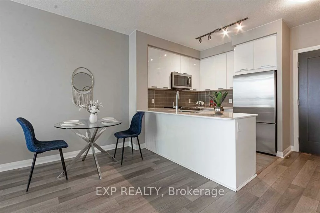 5033, FOUR SPRINGS, Hurontario, Mississauga