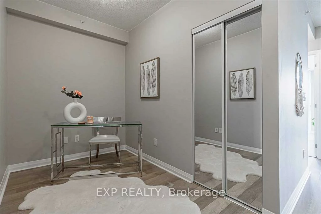 5033, FOUR SPRINGS, Hurontario, Mississauga