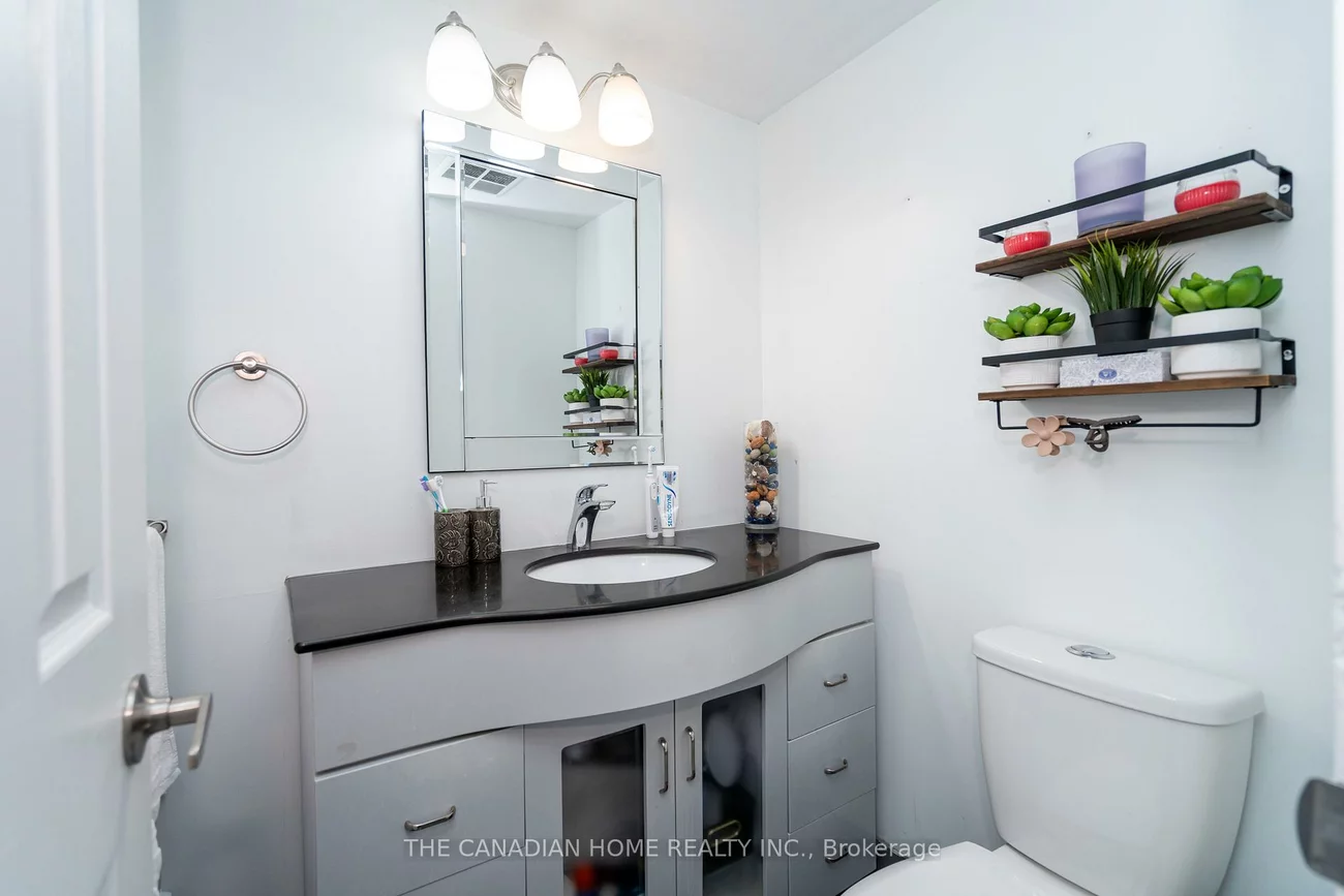 3695, Kaneff, Mississauga Valleys, Mississauga