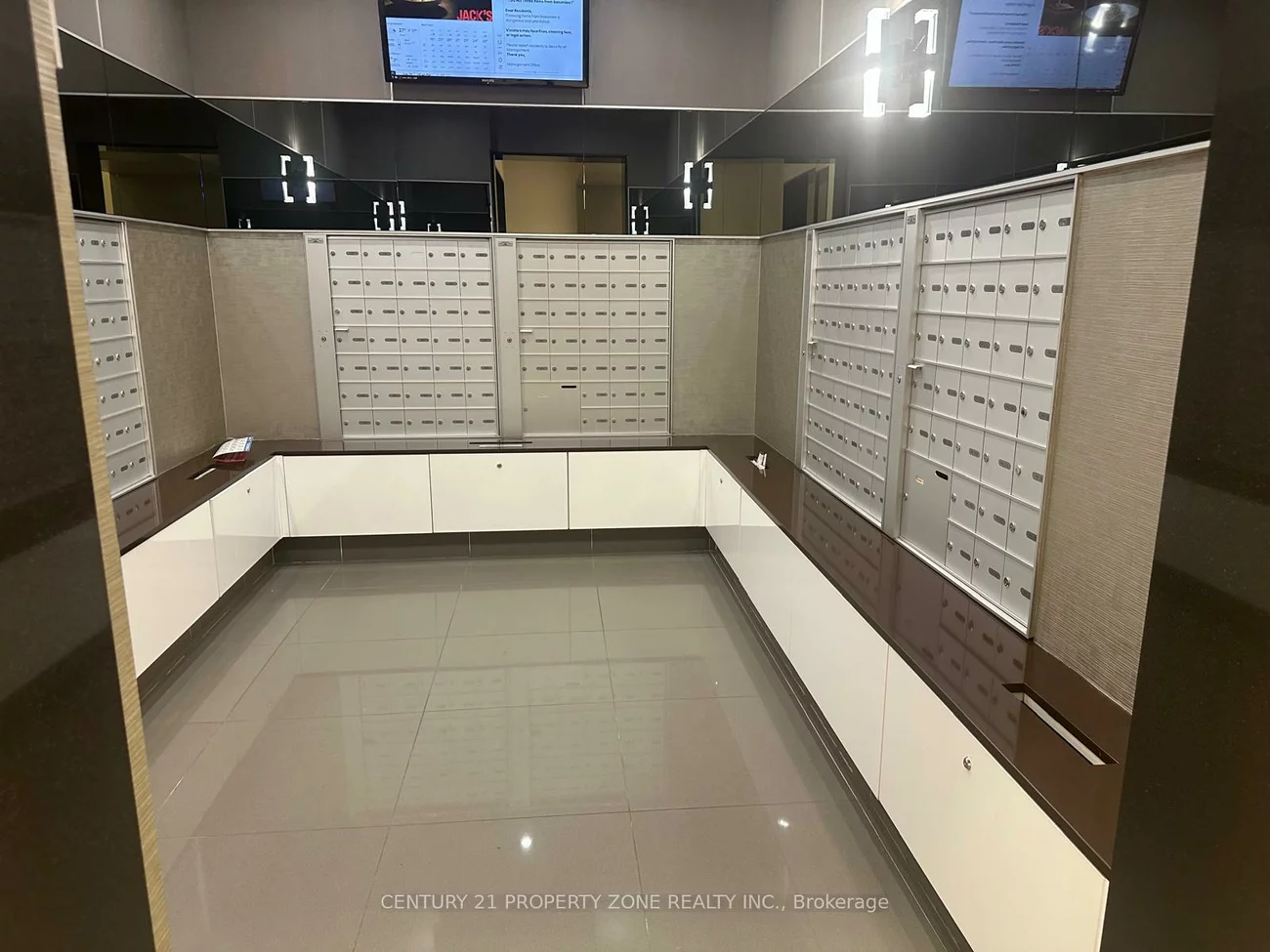 285, Enfield, City Centre, Mississauga