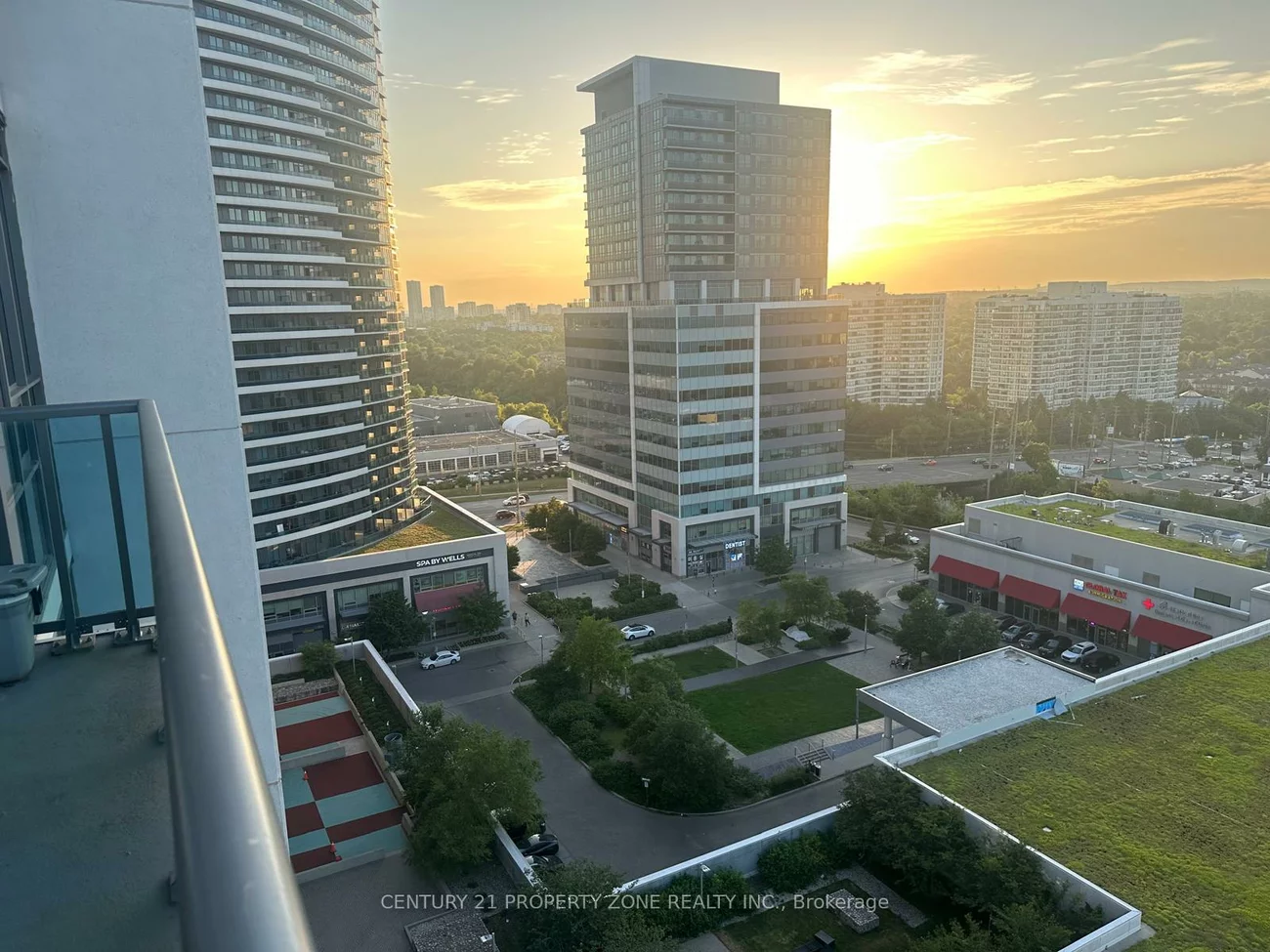 285, Enfield, City Centre, Mississauga