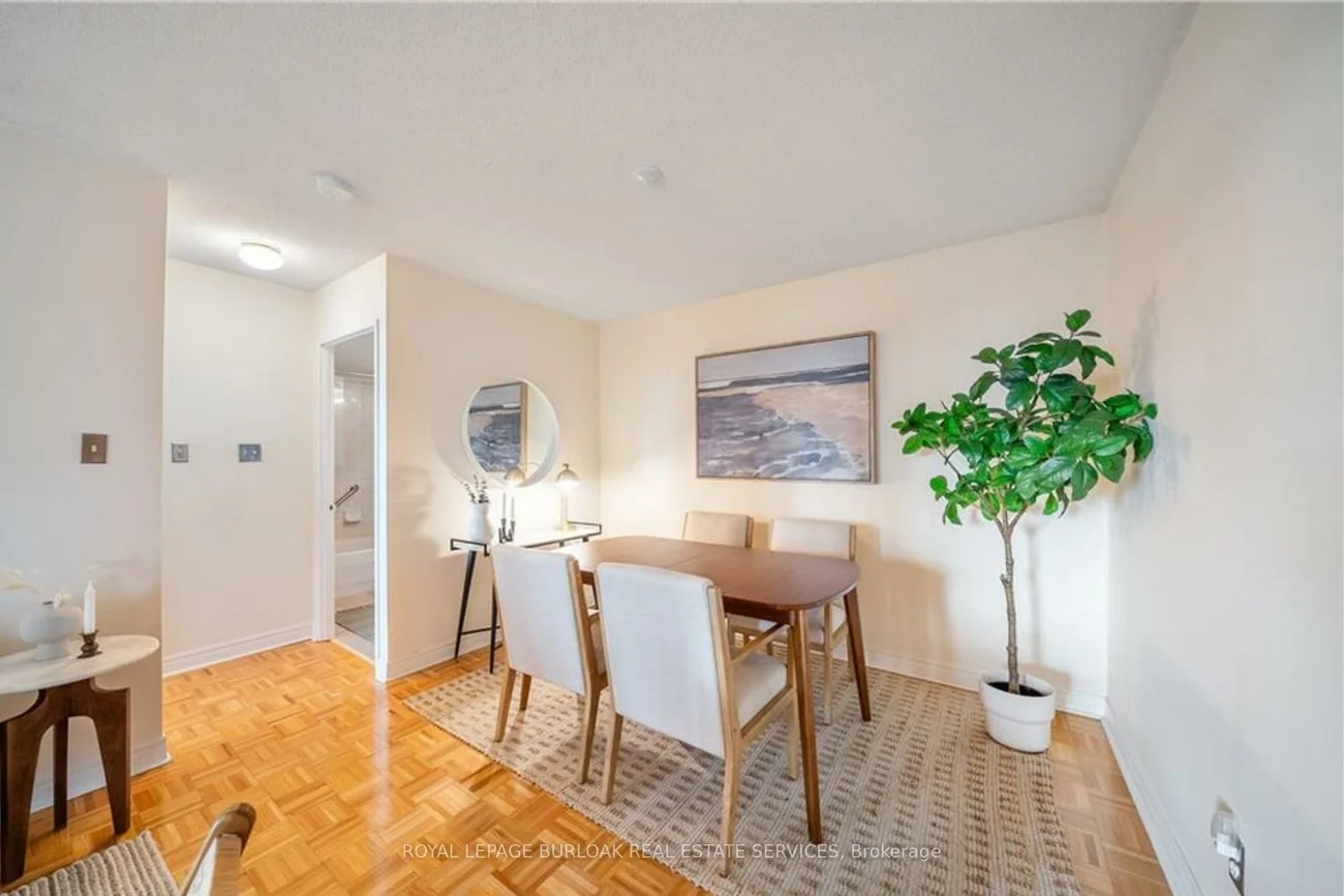 156, Enfield, City Centre, Mississauga