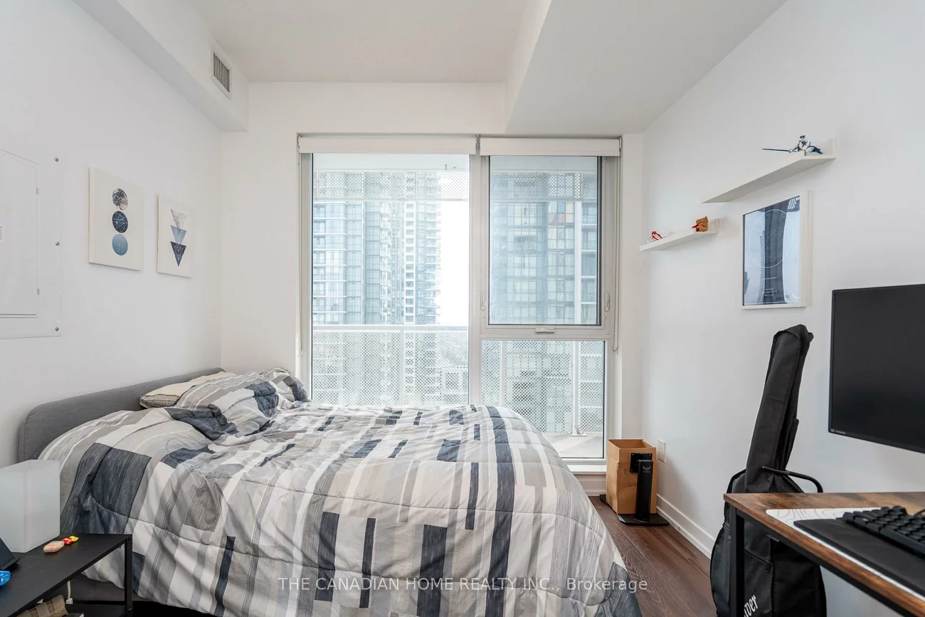 4065, Confederation, City Centre, Mississauga