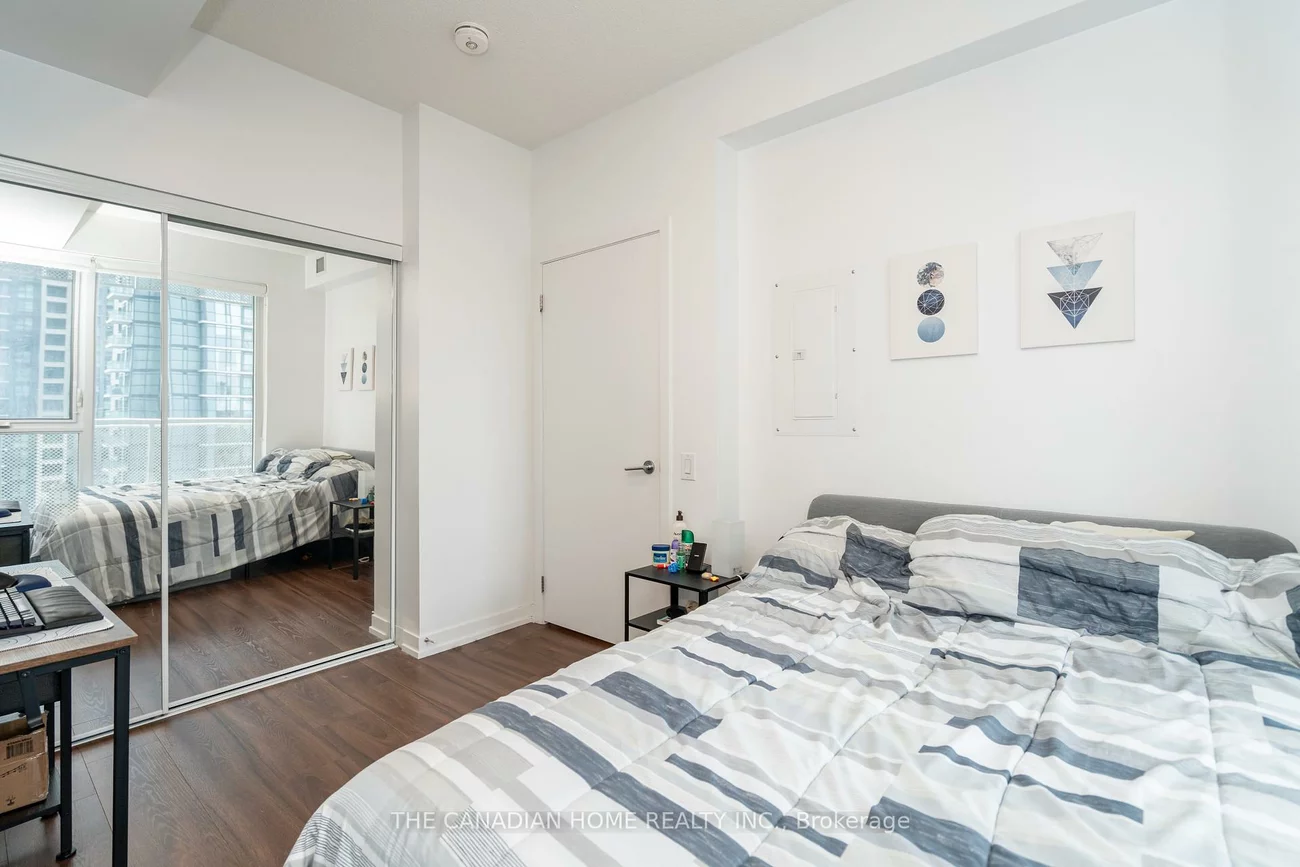 4065, Confederation, City Centre, Mississauga