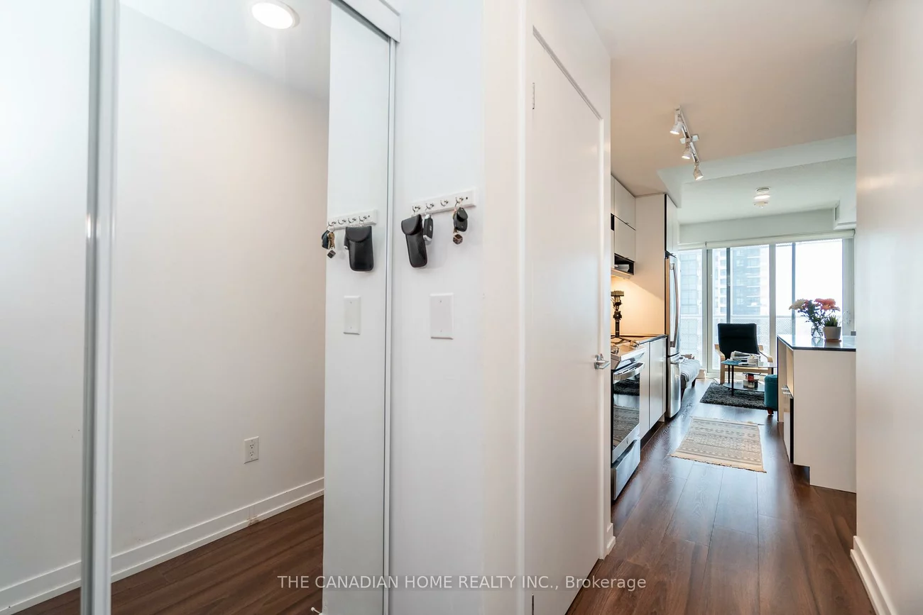 4065, Confederation, City Centre, Mississauga
