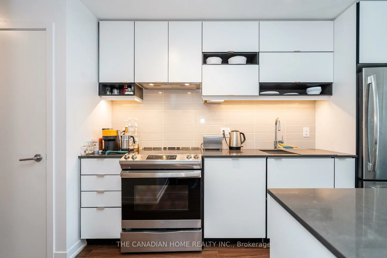 4065, Confederation, City Centre, Mississauga