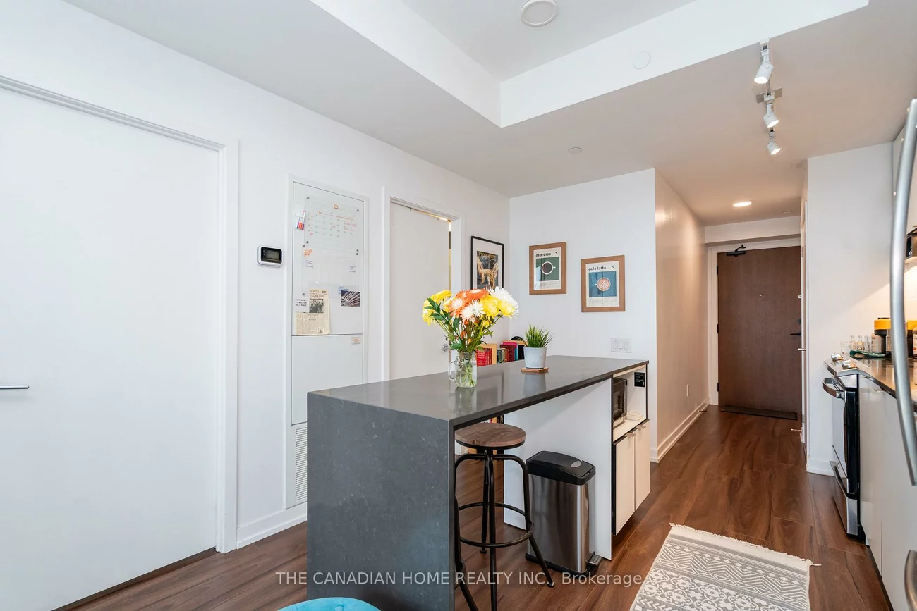 4065, Confederation, City Centre, Mississauga