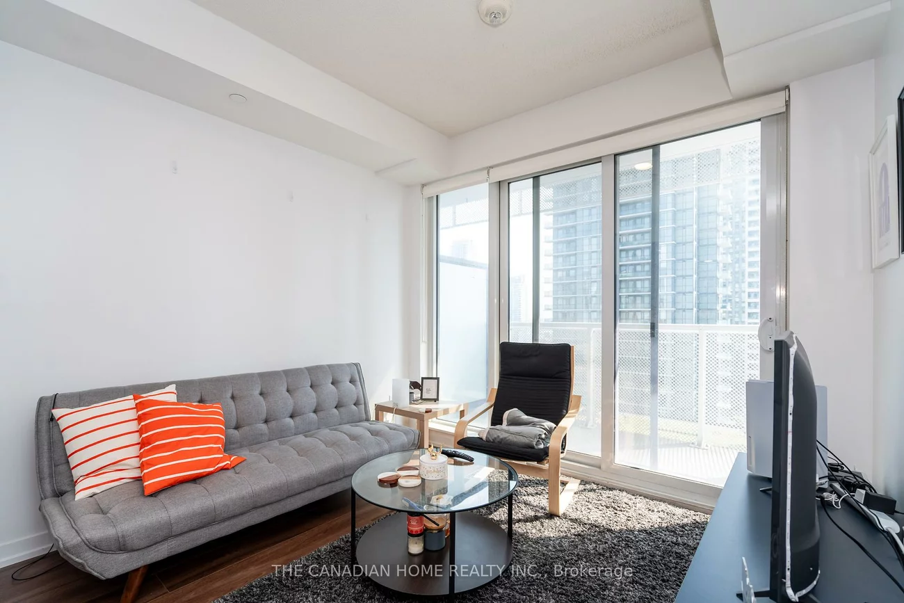 4065, Confederation, City Centre, Mississauga