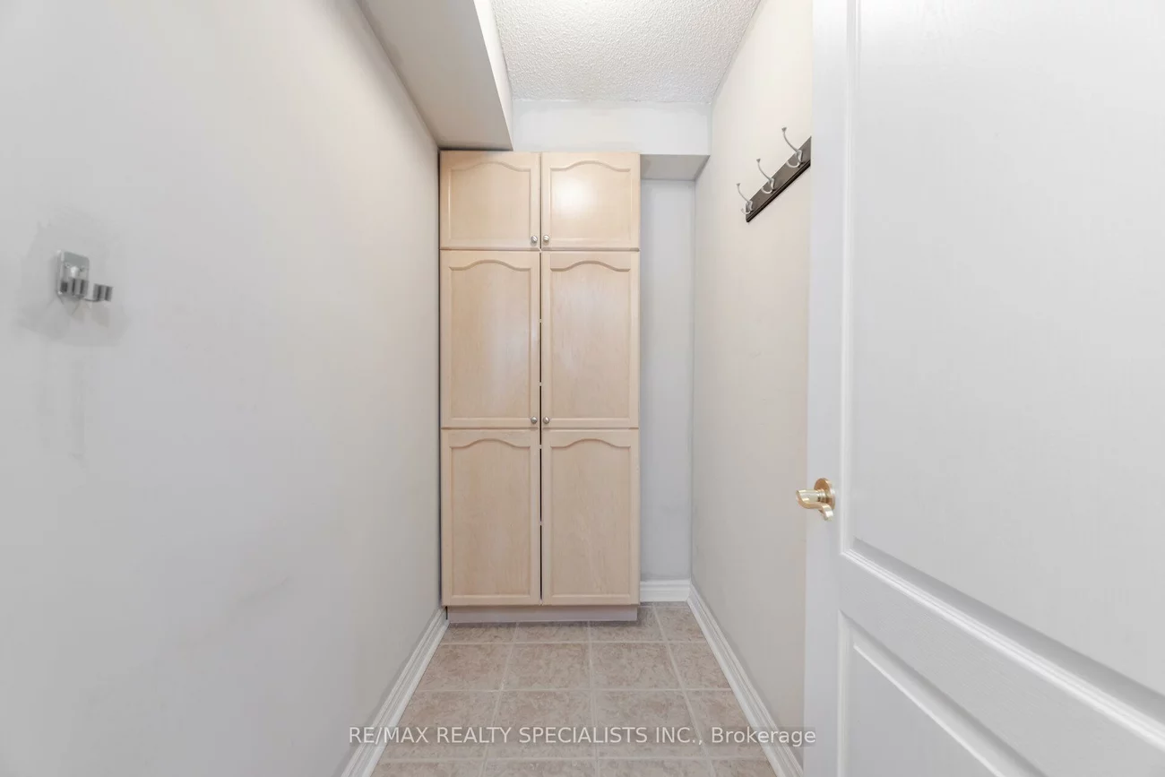 350, Princess Royal, City Centre, Mississauga