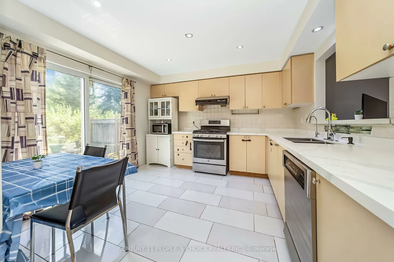 5255, Guildwood, Hurontario, Mississauga