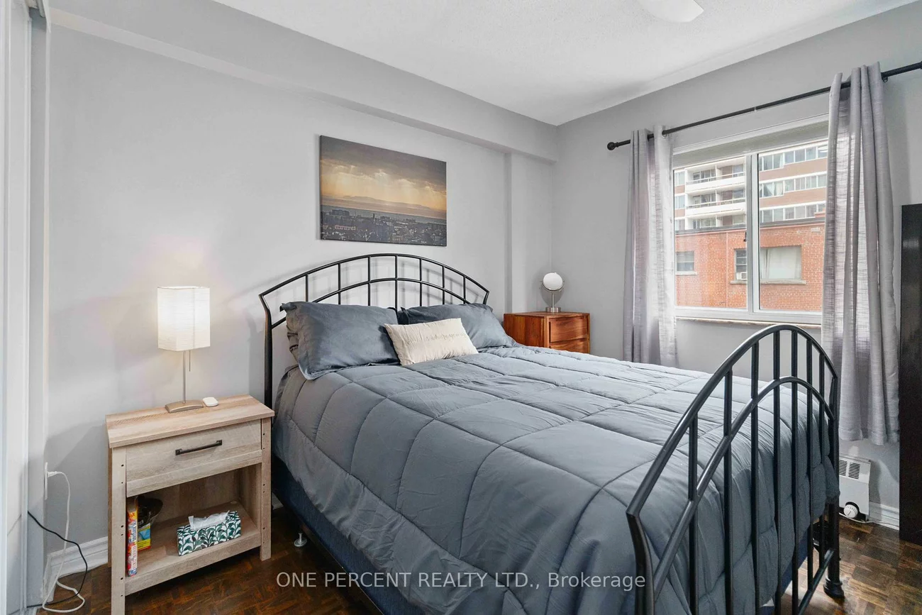 15, Elizabeth, Port Credit, Mississauga