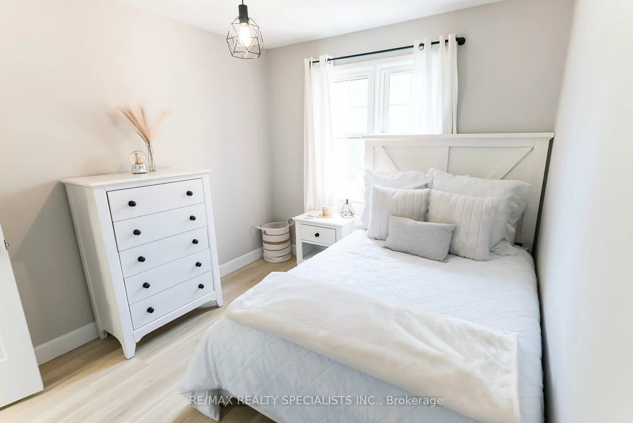 2120, Rathburn, Rathwood, Mississauga
