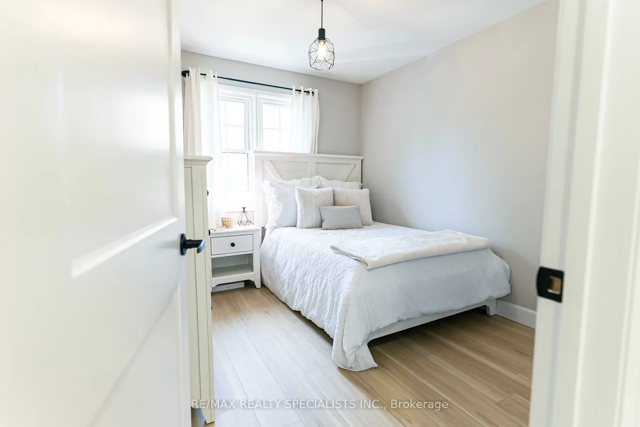 2120, Rathburn, Rathwood, Mississauga