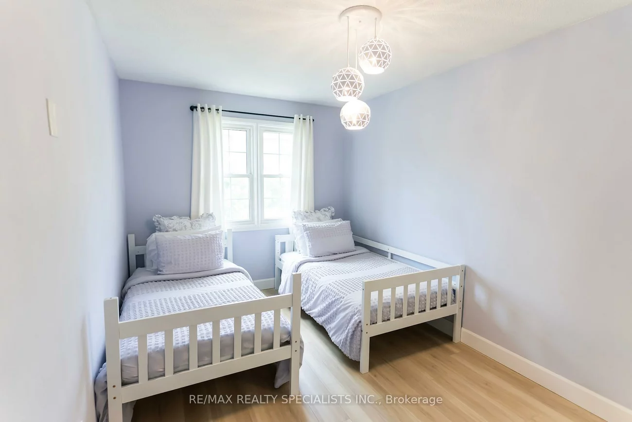 2120, Rathburn, Rathwood, Mississauga