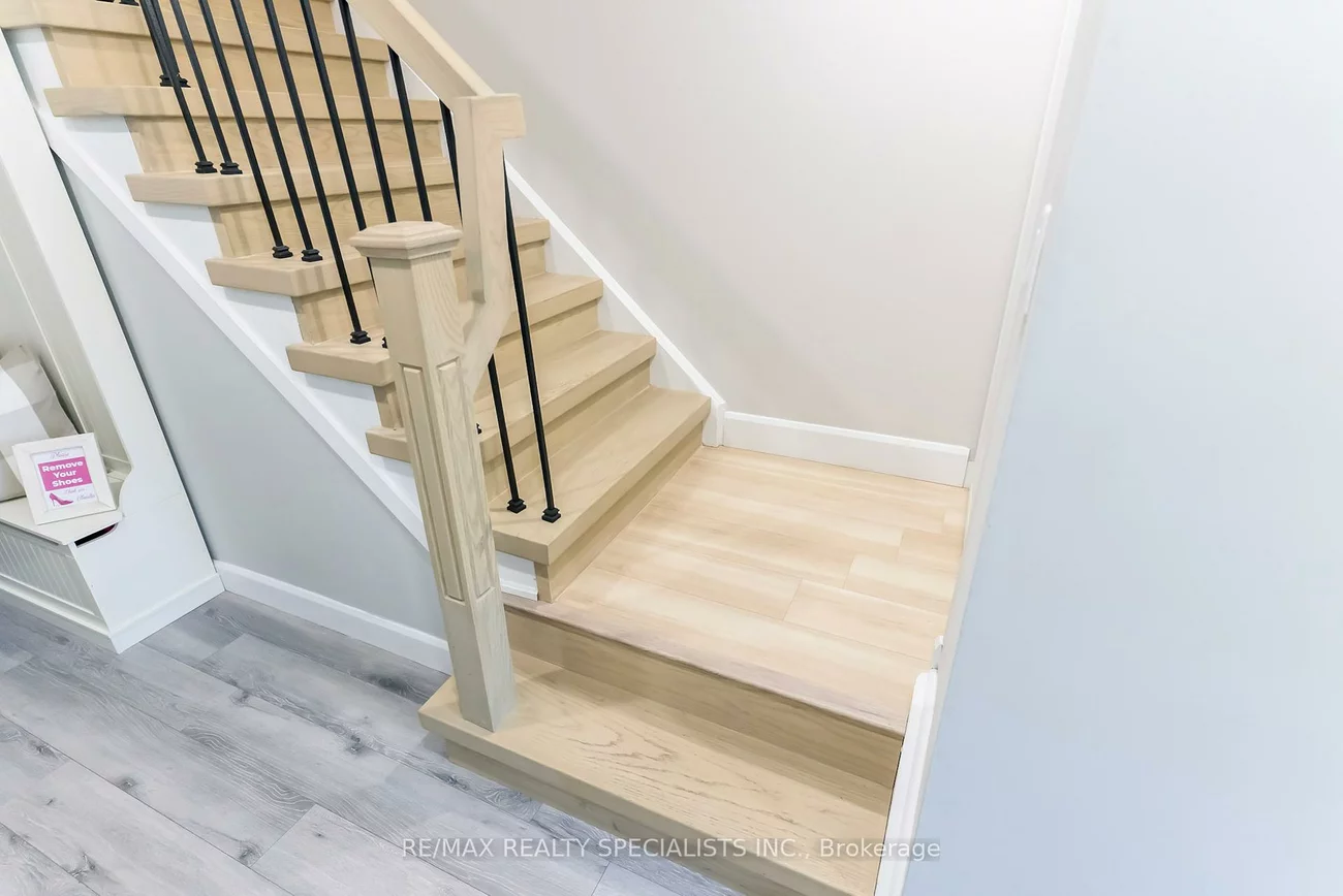 2120, Rathburn, Rathwood, Mississauga